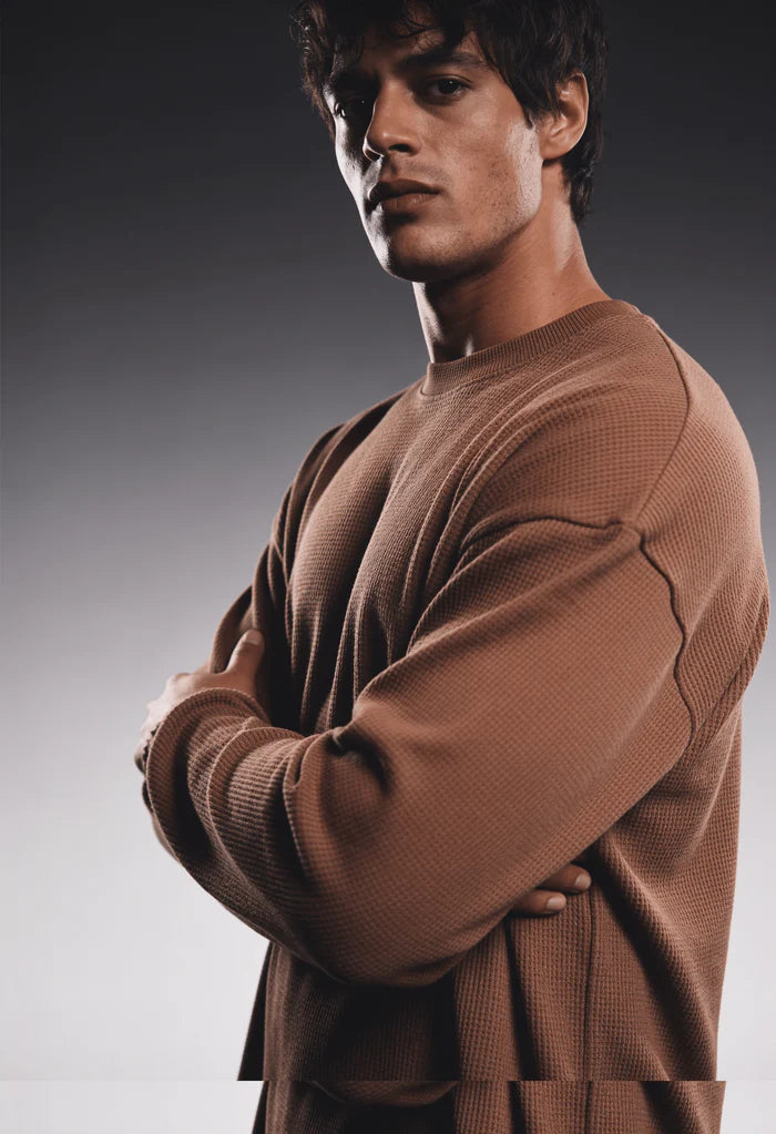 MOCHA MOUSSE ESSENTIAL WAFFLE TEE