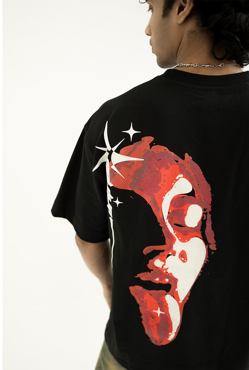 ESTELLA AT A RAVE TEE