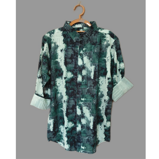 RELOADED Abstract Pattern Shirt