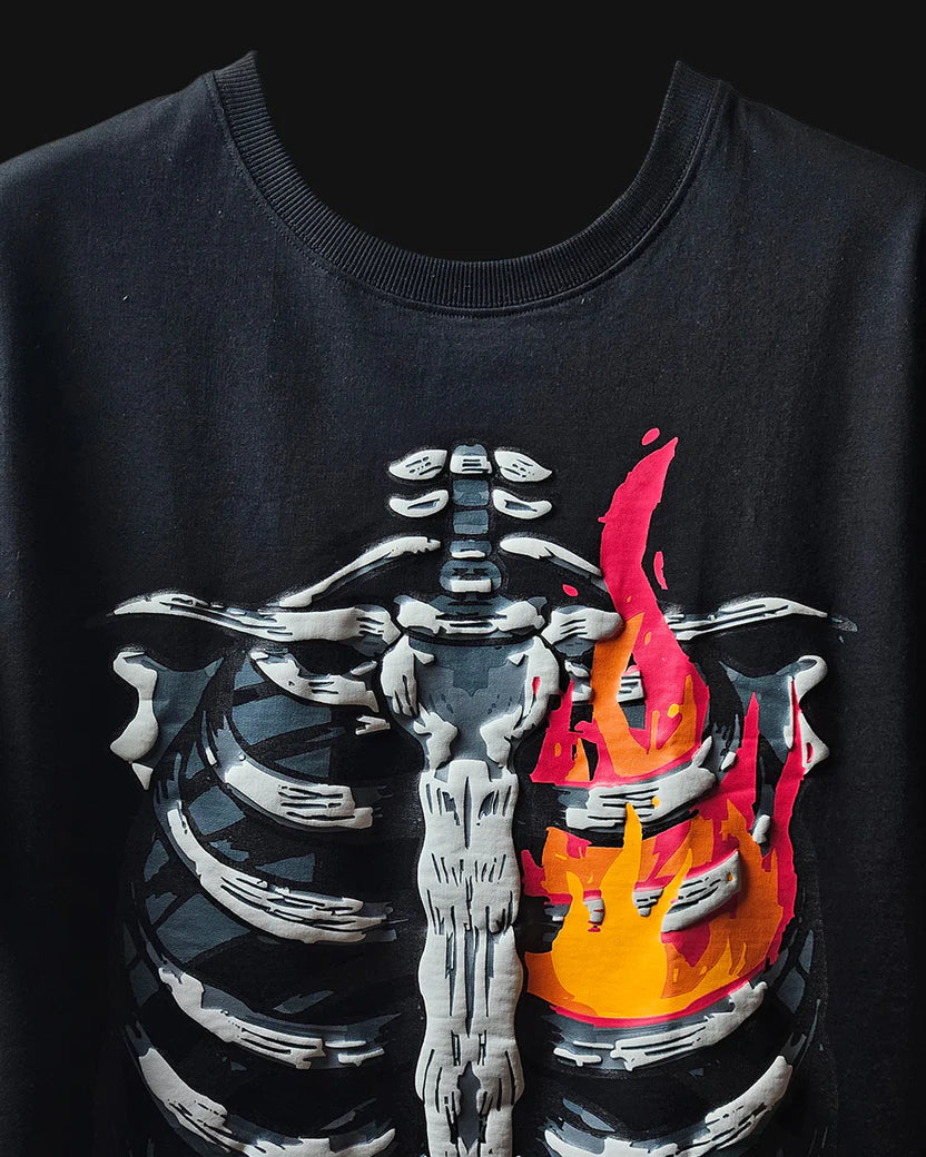 BLACK RIBS ON FIRE TEE