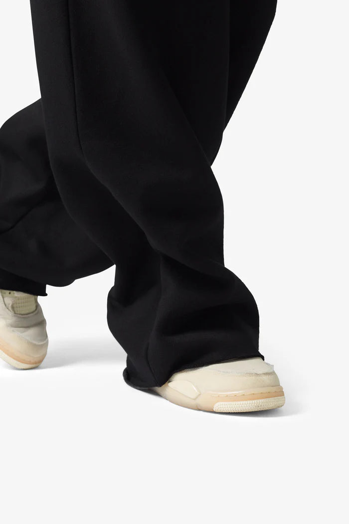 SIGNATURE BLACK WIDE LEG BAGGY Sweatpant (350 GSM)