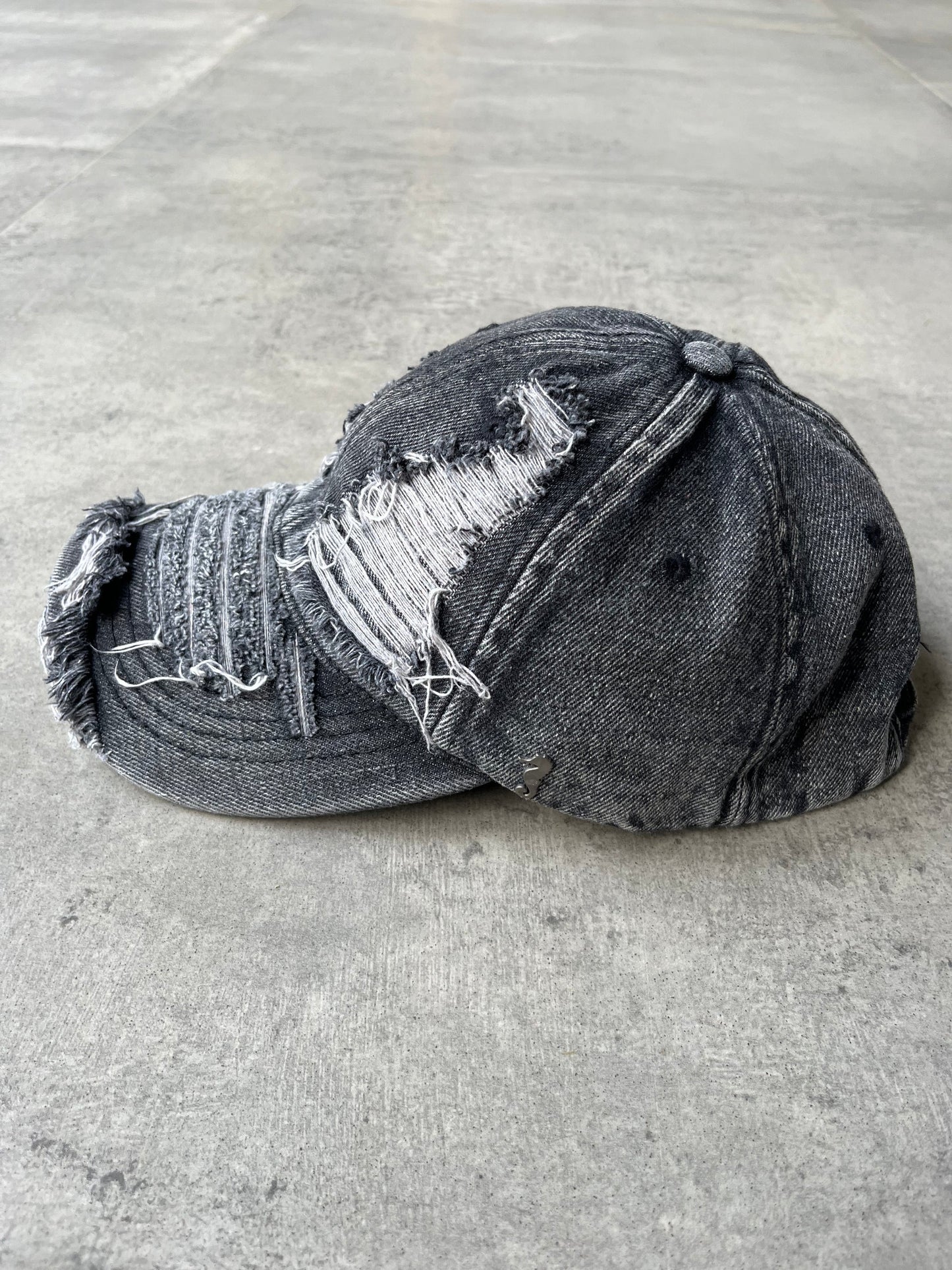 The Beast - Rustic Black Cap