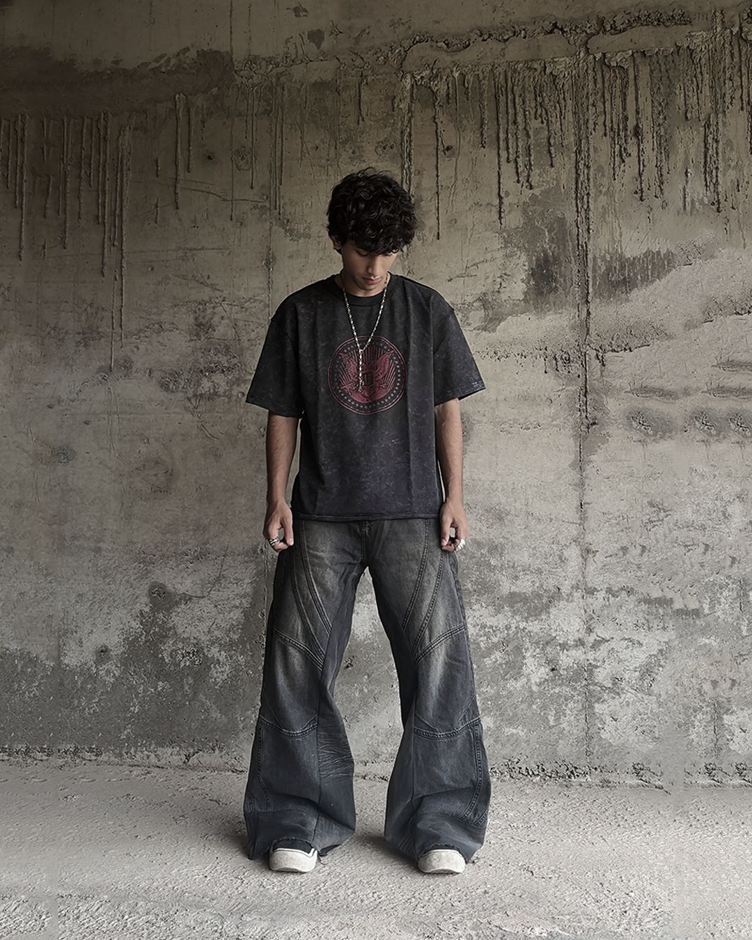 SEAL TEE // REVERSE SEAM