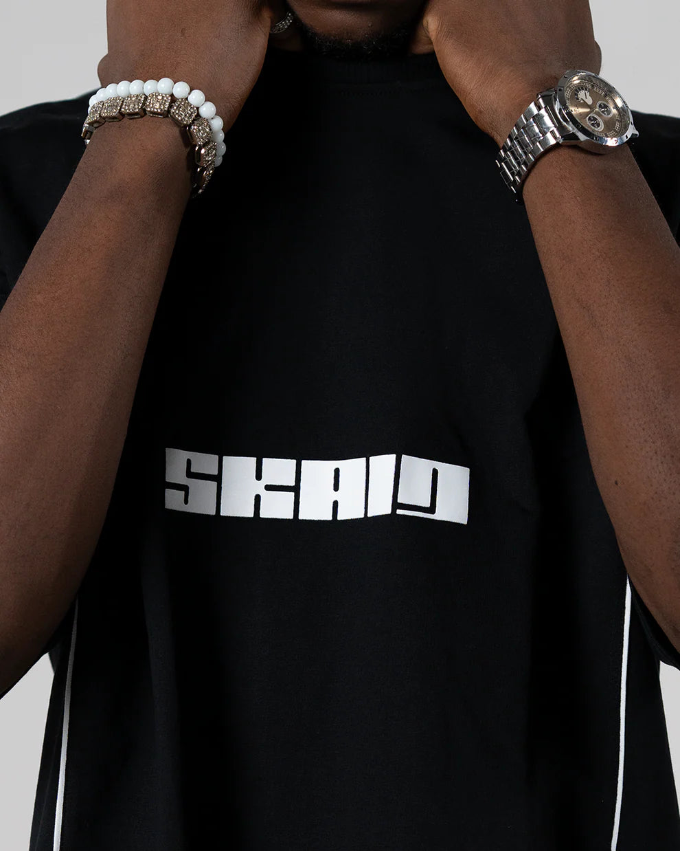 PIPED CREWNECK TEE